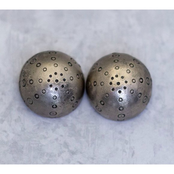 Vintage Silver Tone Clip On Geometric Clip On Earrings by Ellen Designs - CE1 - Picture 1 of 2